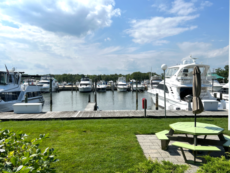 Boat Slips, Boat Docks, Wet Slips in NJ Key Harbor Marina